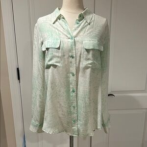 New Equipment Blouse in perfect condition